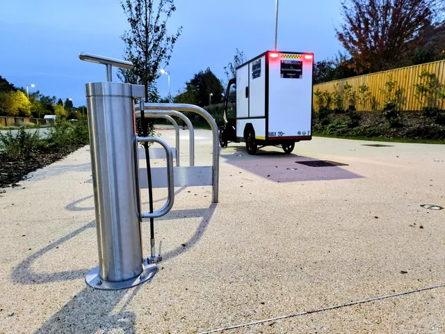 SendSimply delivery — Sarah M.