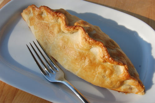 TRADITIONAL BEEF PASTY